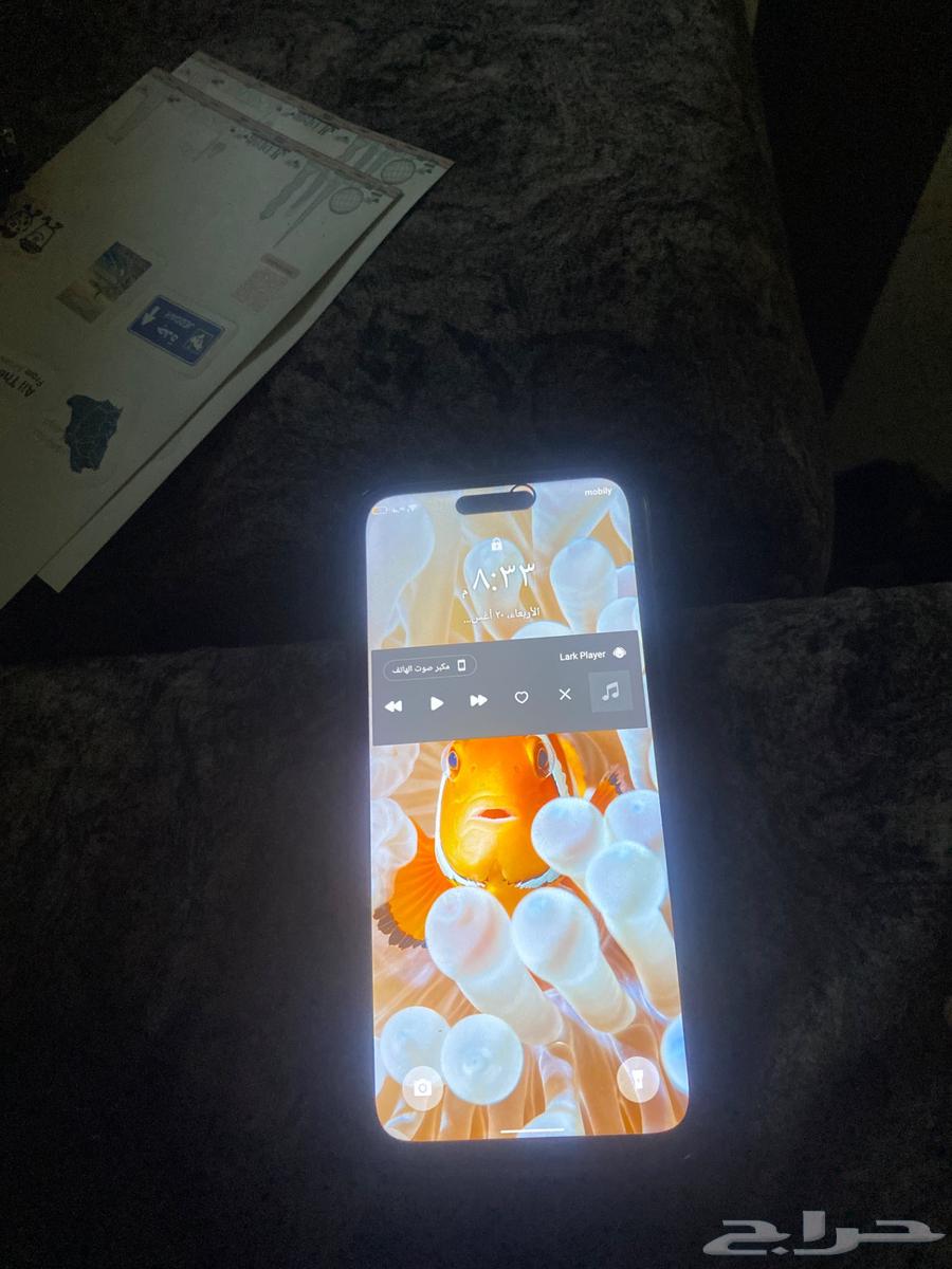 A clean iPhone-like device I haven't used64226773296769111