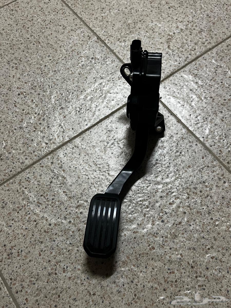 دعسة بنزين يارس للبيع64407377876225112