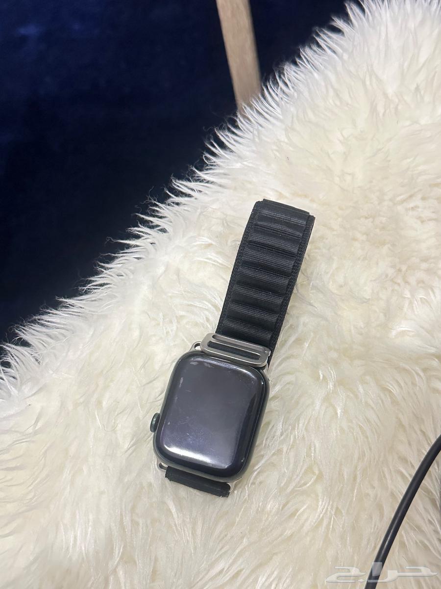 ساعه ذكية ايفون مع شاحن الساعه فقط64230304019074111