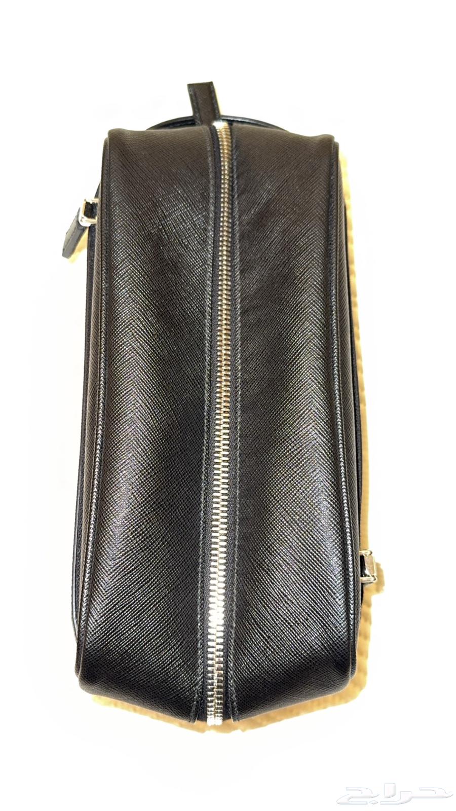 شنطة يد برادا اصلية جديدة64211950051971111