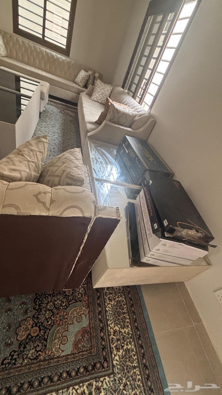 Beige sofa with six tables64213380312705110