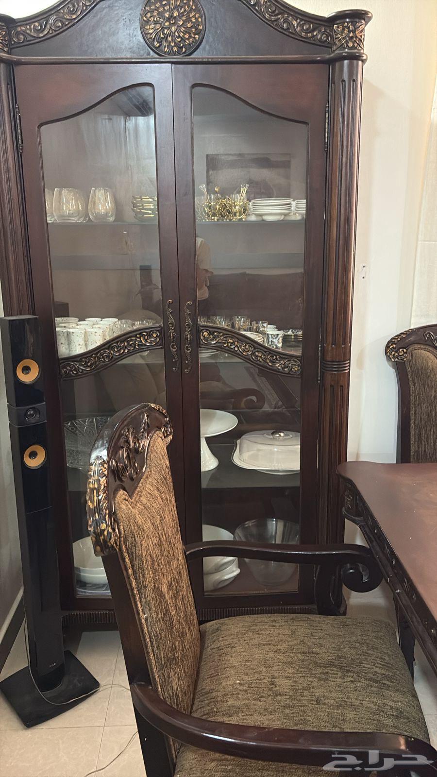 طاولة سفرة و خزانة للاواني64217530006915111