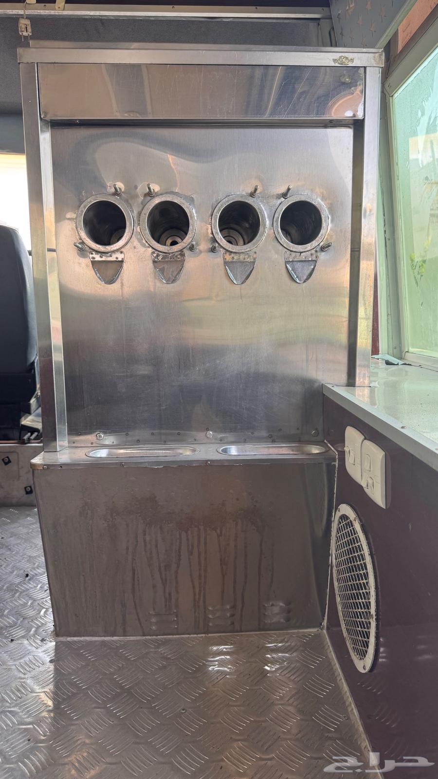 سيارة ايس كريم للبيع64402817272963113