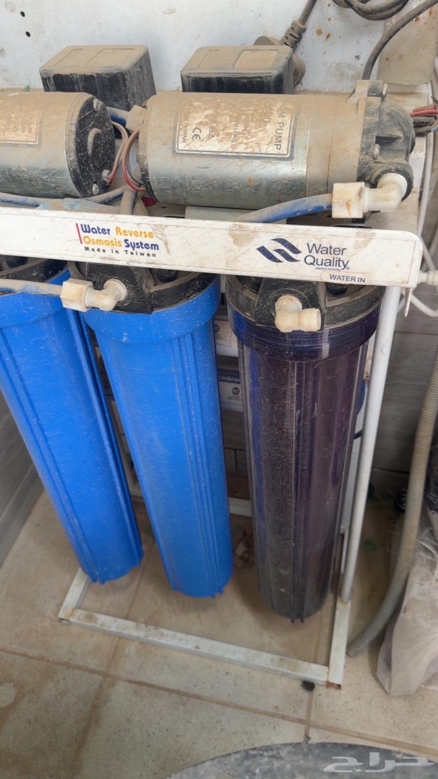للبيع فلتر مويه كبير مع الخزان64217770576385110