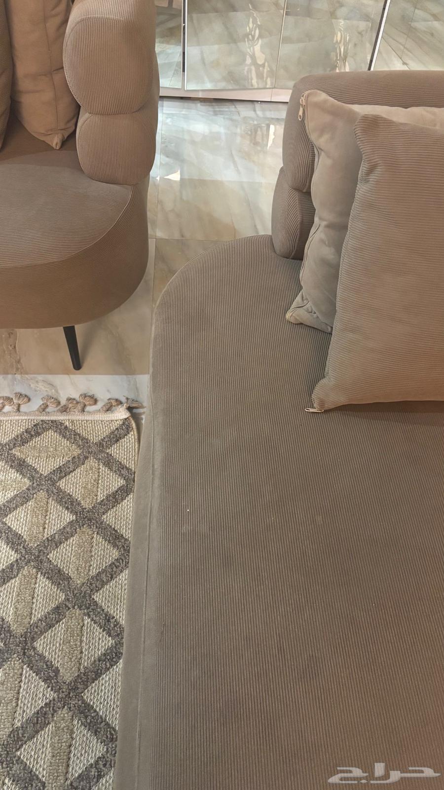 كنب64223483506946111