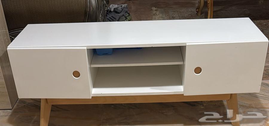 طاولة تلفزيون64230116349187110