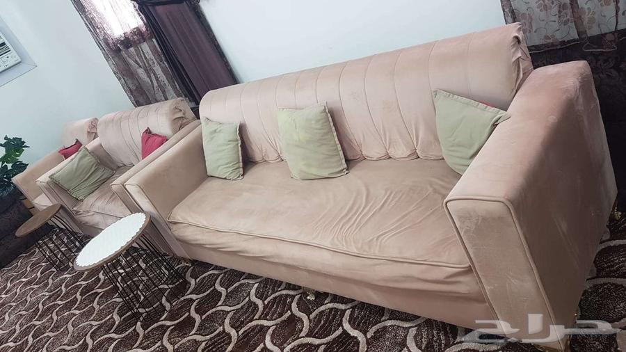 Selling clean sofa with no issues64218399172099110