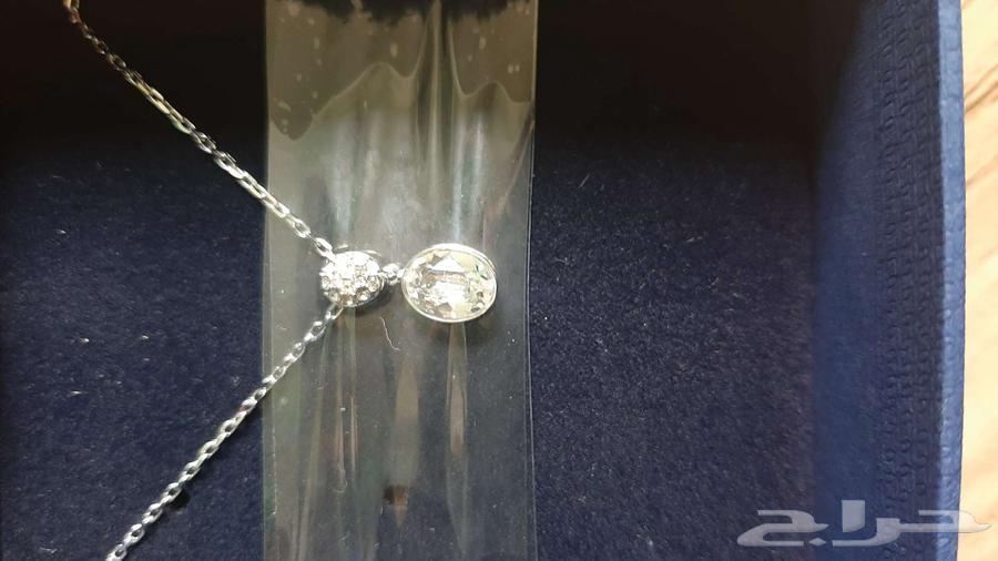 سلسلة قلادة سواروفيسكي أصلية للبيع64233634918275111