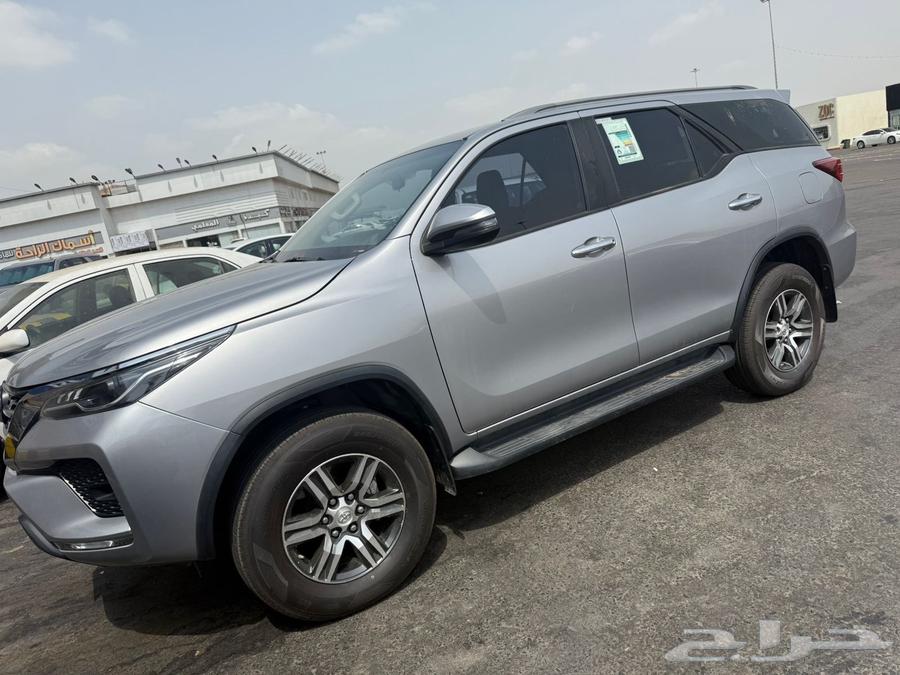 فورتشنر 2023 ستة سلندر vx دبل64400231433218111