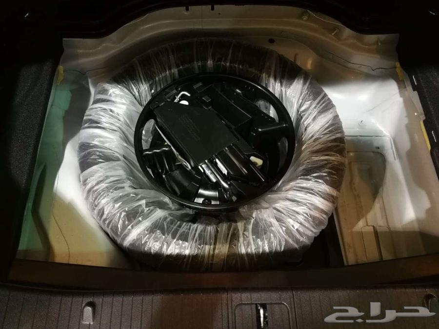 CLS 400 AMG KIT 9,000 KM 2016 in brand new condition64404958898819114