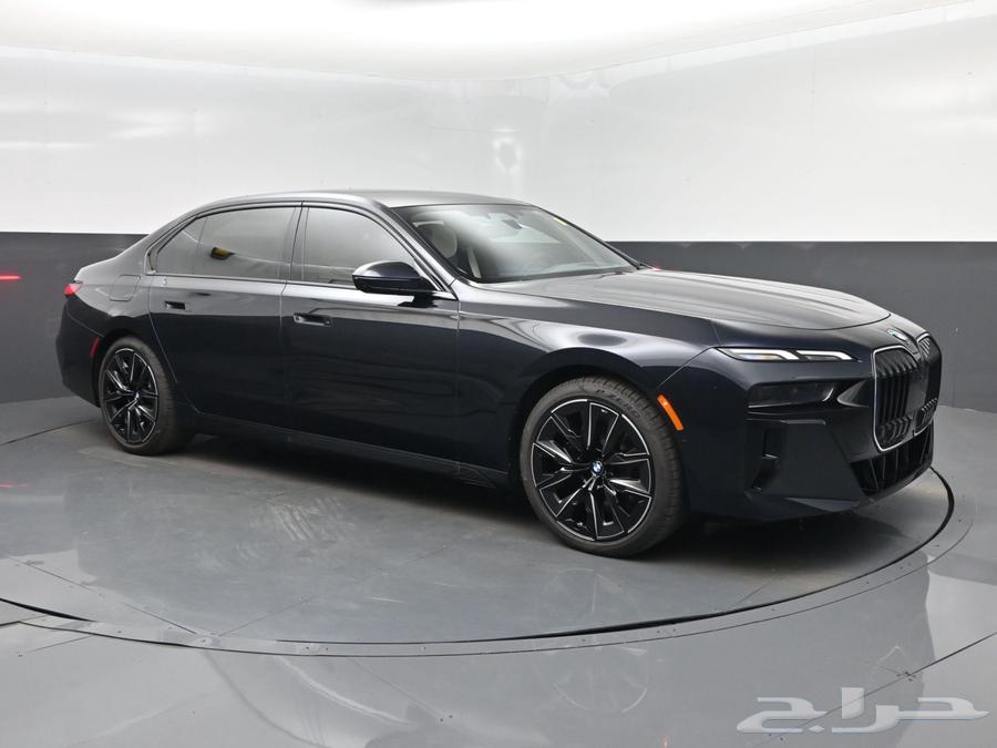 بي ام دبليو الفئة السابعة 2025 شبه جديدة بسعر مميز64405652741507110