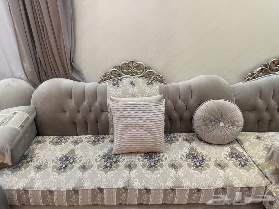 كنب مجلس للبيع64223652513155112