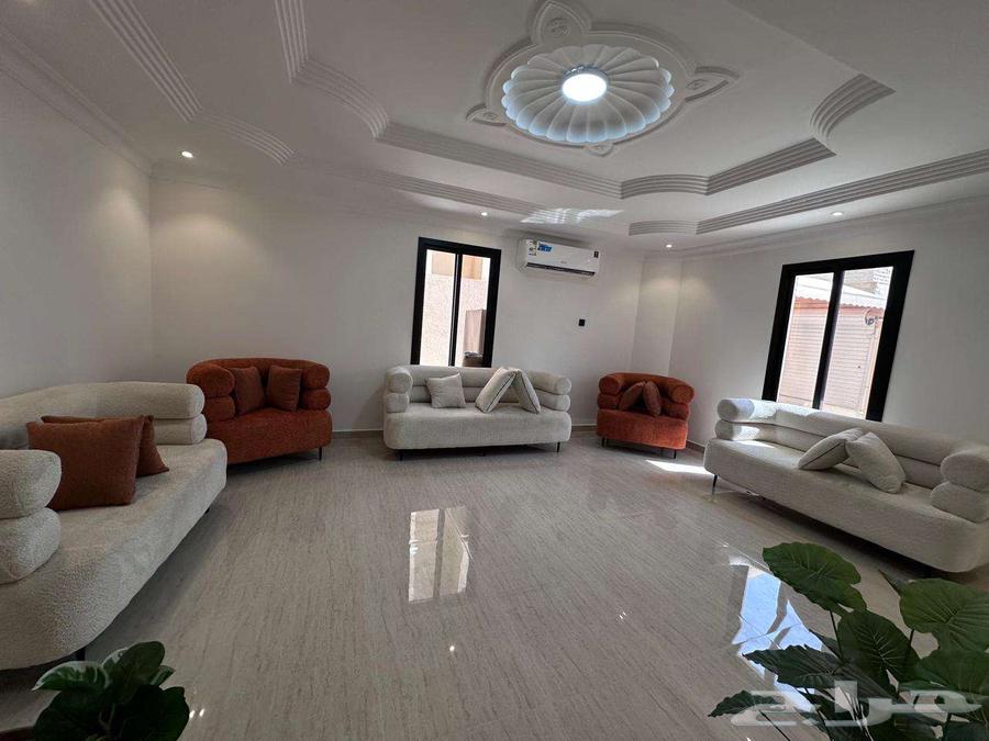 مجلس للبيع مع مكتب ومكتبه اطفال64224840469891110