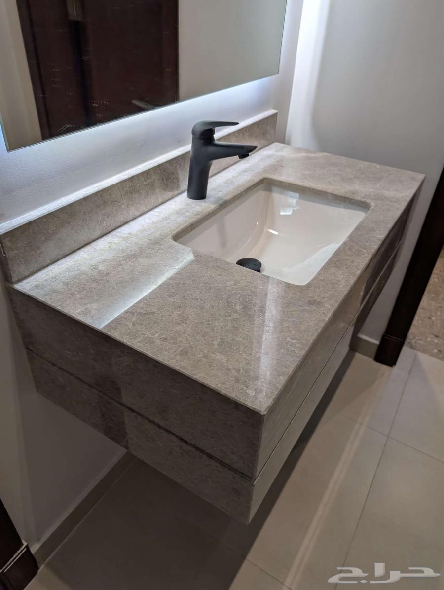 Marble sink and mirror64238855158530111