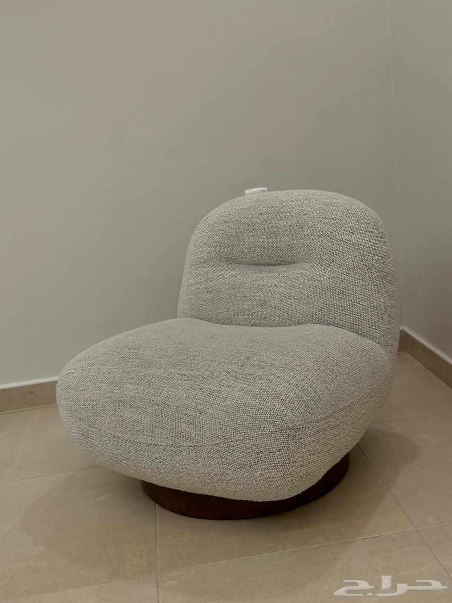 كرسي مفرد للبيع نظيفف جدااا64236087849090111