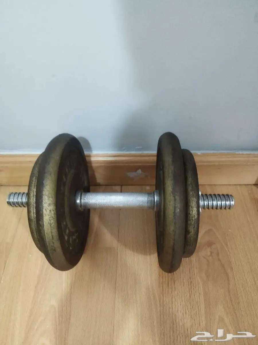 كنبات مفردة للبيع   طاولات  مستلزمات رياضيه64237286351874113