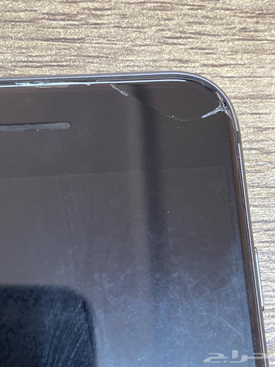 آيفون 864239031615361110