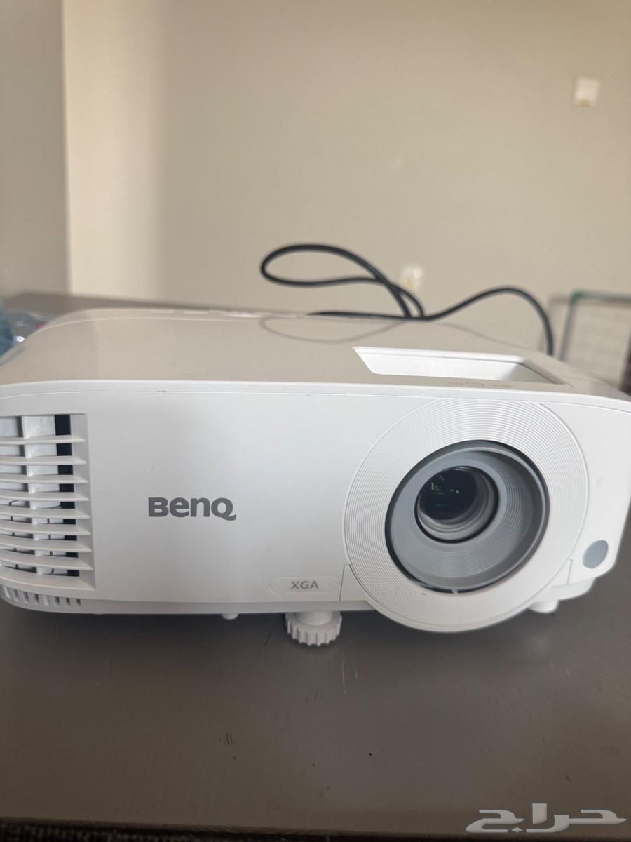 جهاز بروجكتر للبيع64242102781185110