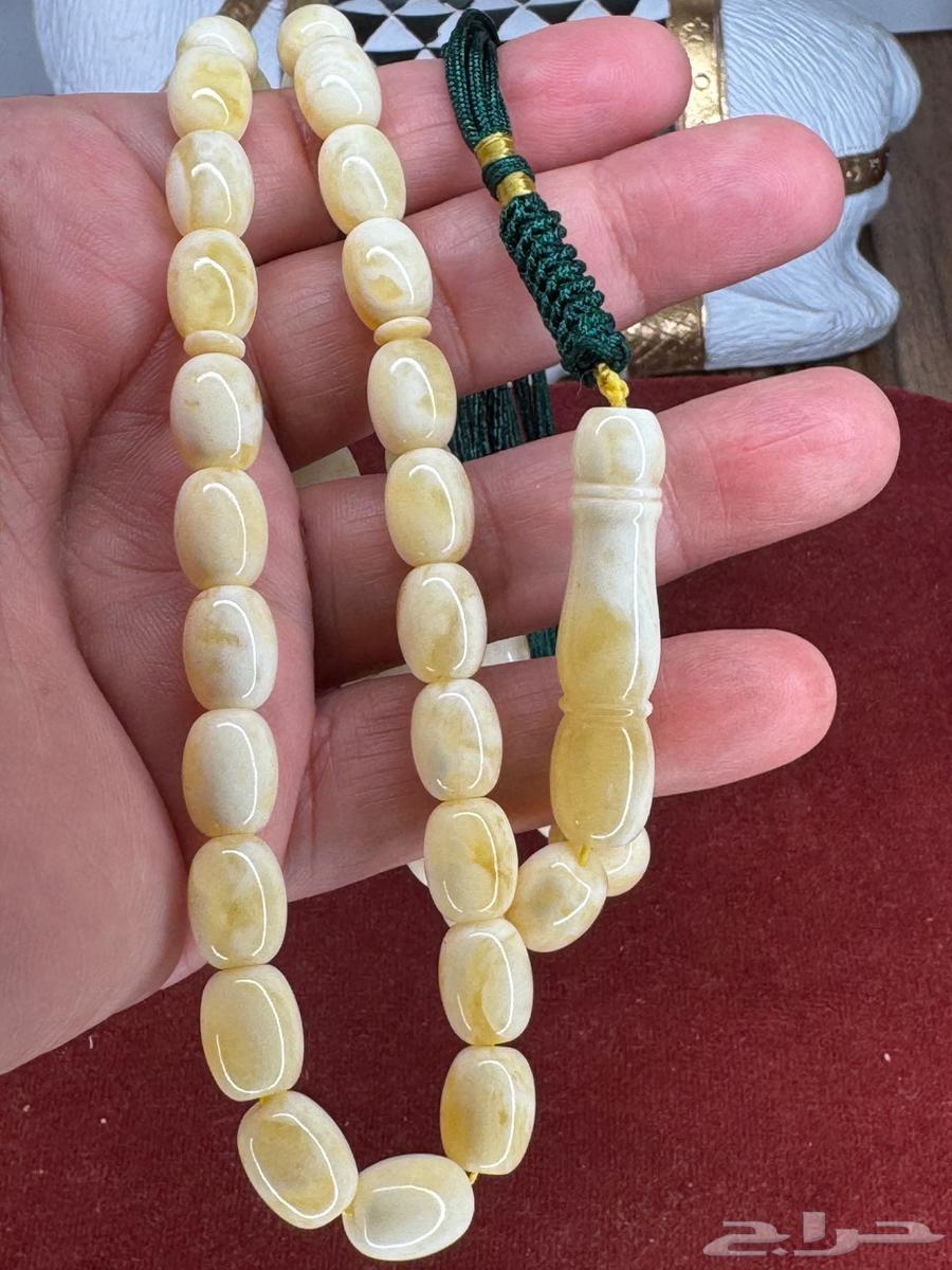 كهرمان طبيعي معجن بياض64242629424001112