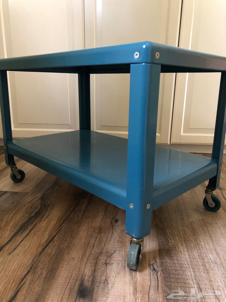 طاوله بعجلات زرقاء64242825888259113