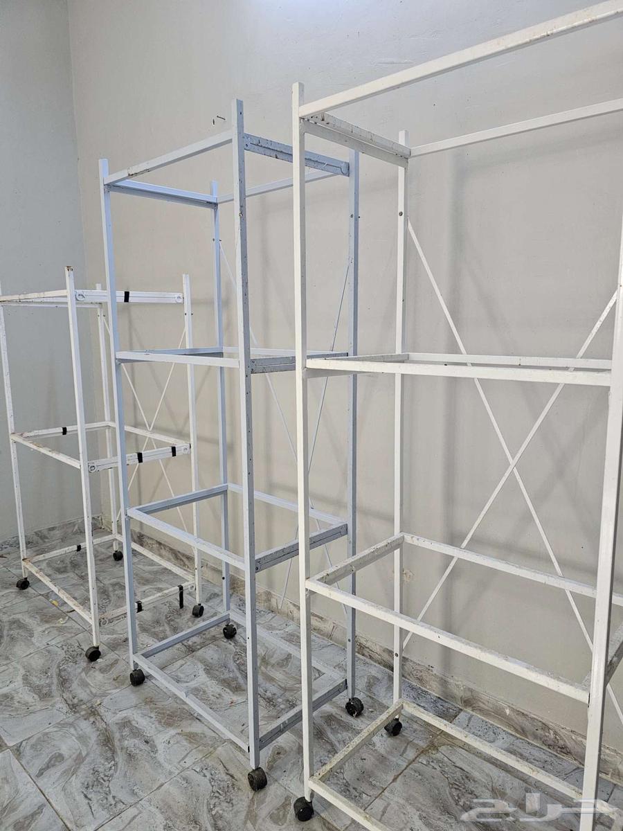 للبيع اقفاص واستاندات طيور كبيره64244772002433113