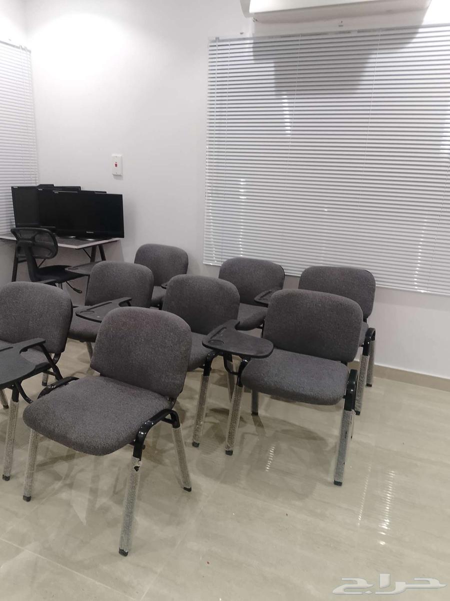 Office chairs, computer screen, table for sale64248490306819110