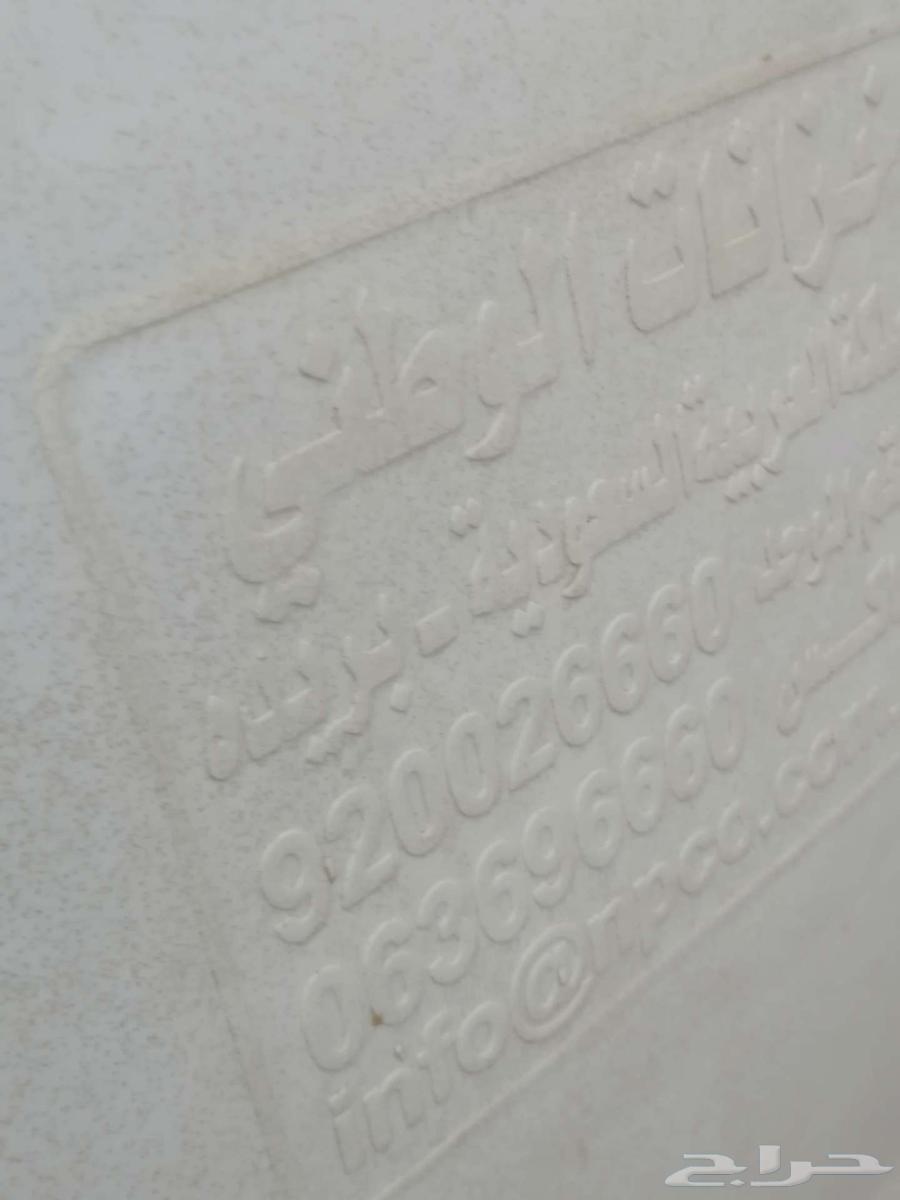 خزان ماء فيه شق بسيط شبة جديد64249847525377110