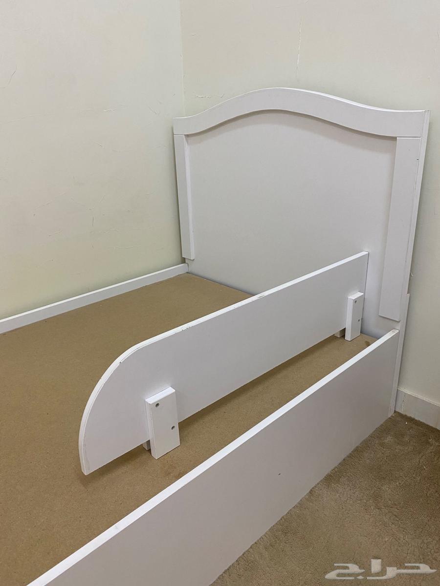 سرير مفرد أبيض تبوك64250415749123112