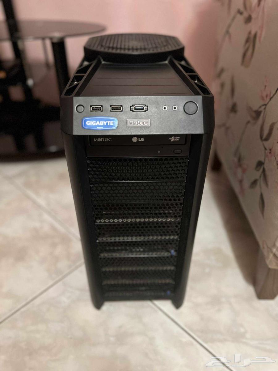 PC suitable for light gaming with new headset and keyboard64235478938753111