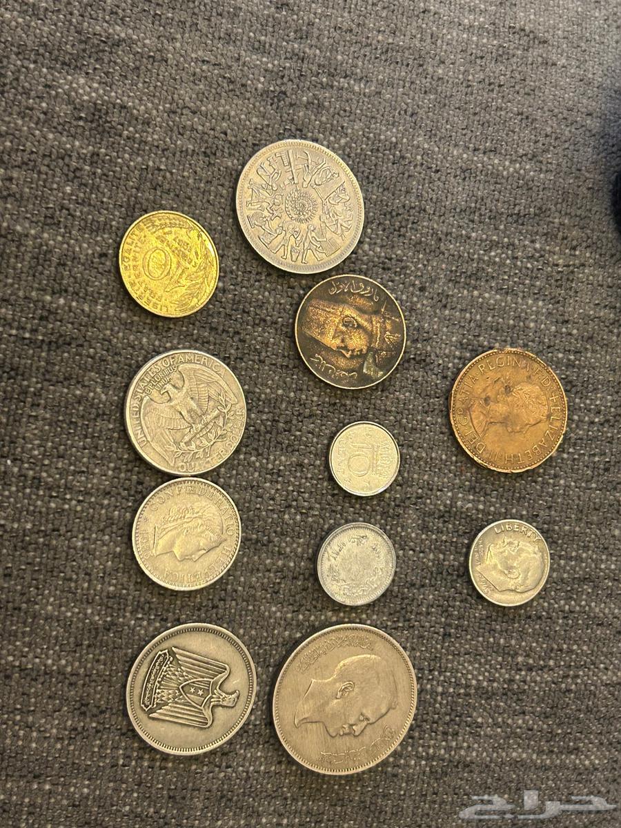 حزمة عملات قديمة جدا للبيع64235175906946110