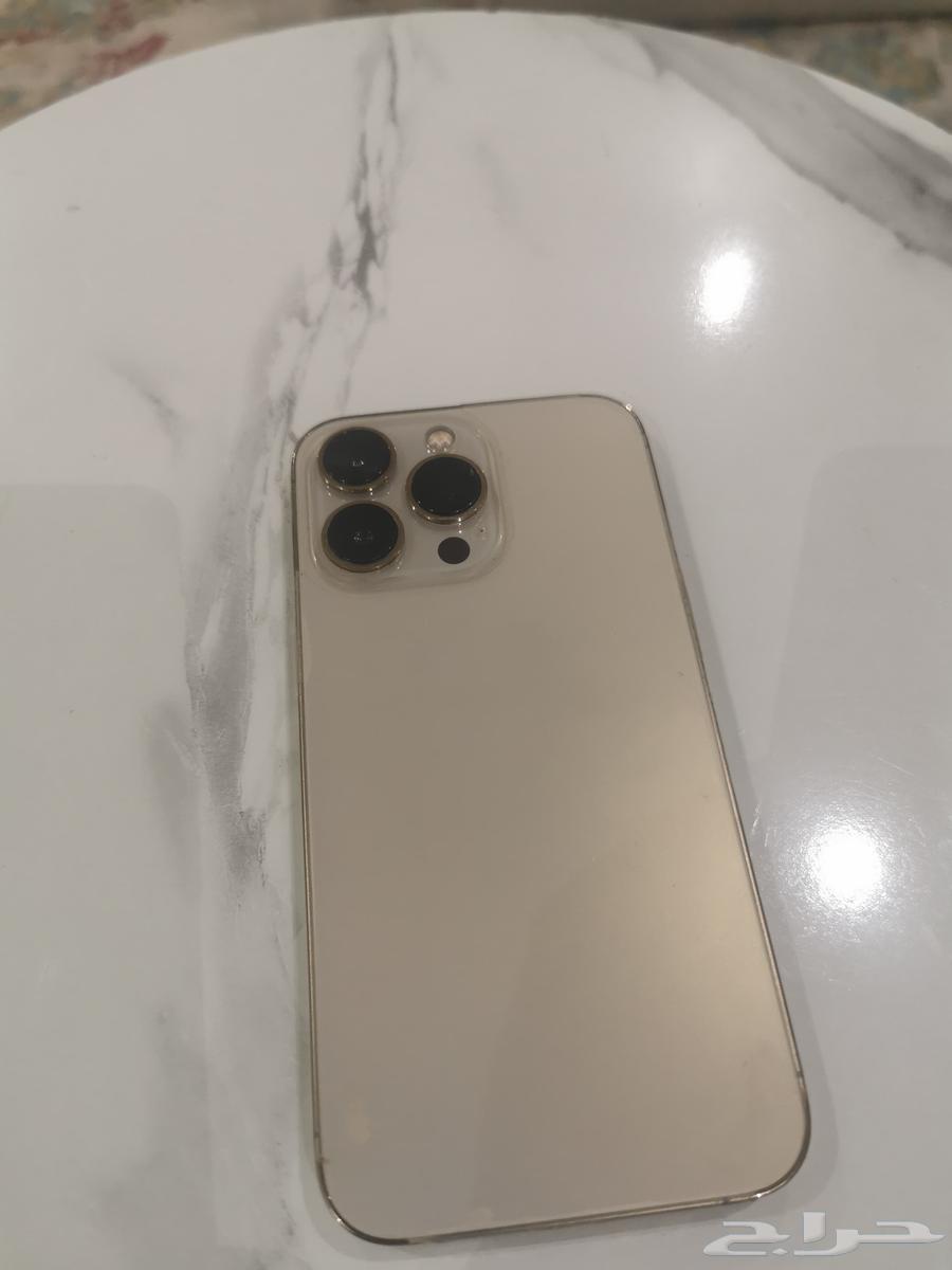 للبيع آيفون 13 برو نظيف جدا 256 جيجا64253592806403110