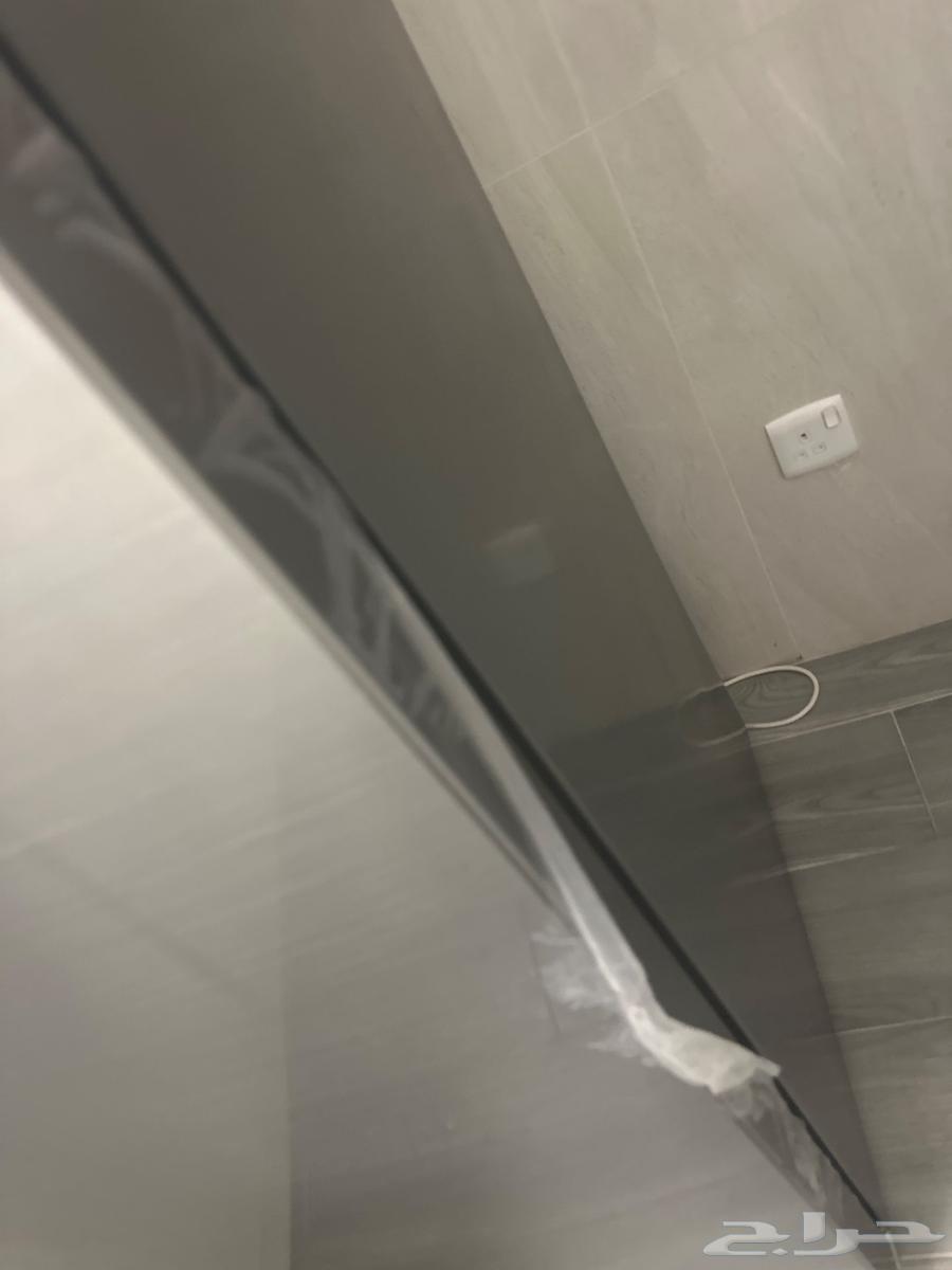 ثلاجه شبه جديده استخدام اقل من ثلاث اشهر64258215513858110