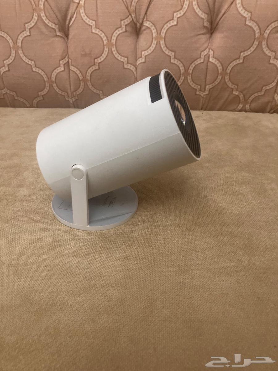 Projector64258540665730114