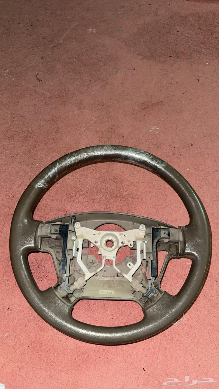 Quarter pocket items, lights chassis, recorders, Tabriz, rim and others64383511739778111