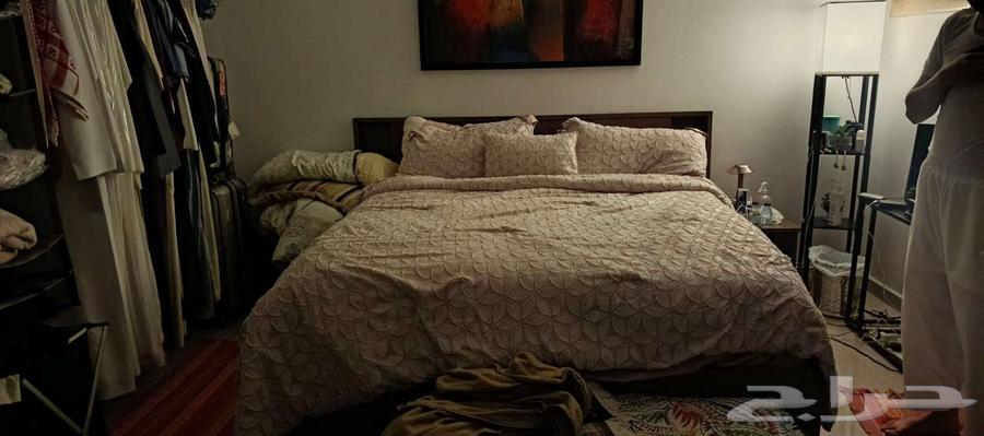 غرفة نوم غرفة نوم فاخرة بحالة ممتازة للبيع بسعر مغرى64238381342721111