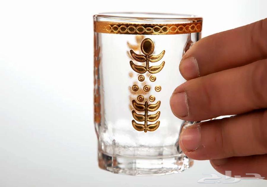 بيالات شاي قديمة نقشة ذهبية64238371725955111