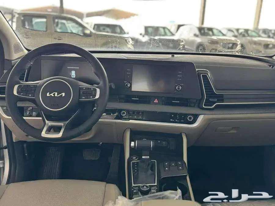 كيا سبورتاج فل كامل محرك 1600سي سي وارد الاهلية عرض خاص جدا64412668533121113