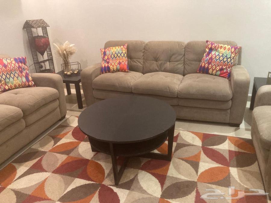 6 seater sofa and dining table64241577428739113