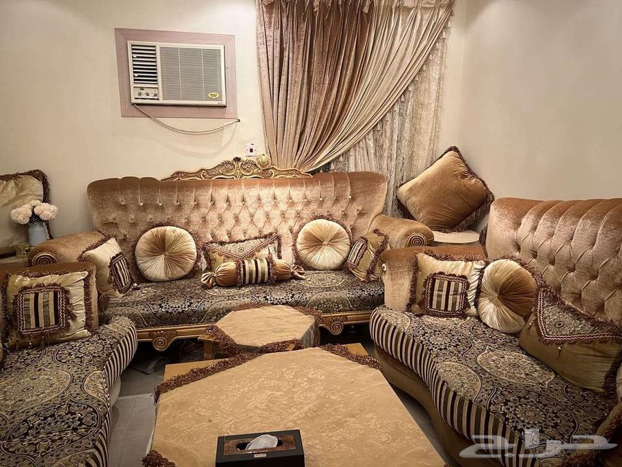 كنب للبيع64243356134019111