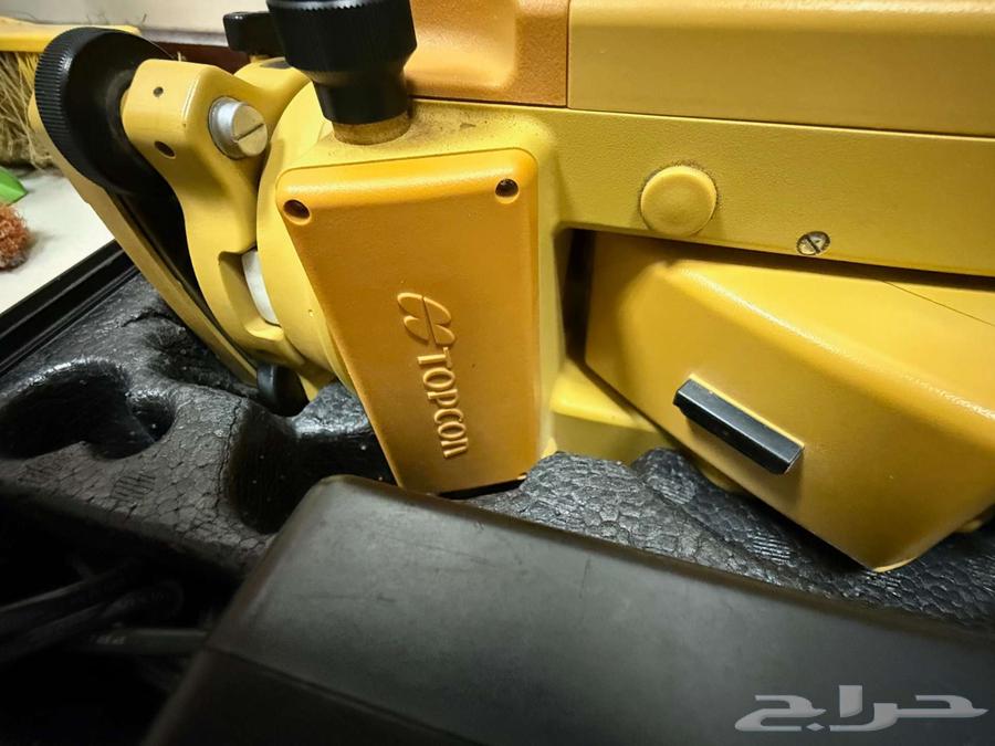 TOPCON Total Station Surveying Device64243704840706113