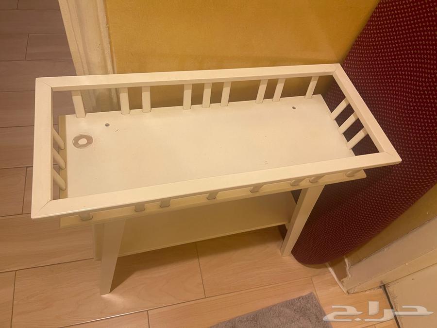 مرايه وطاولة64243691844611114