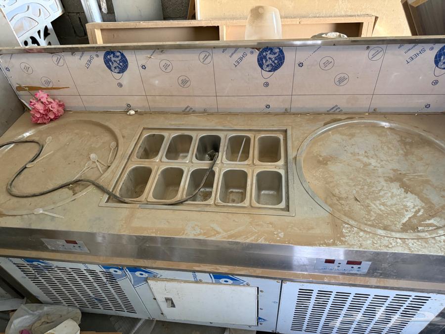 مكينة ايسكريم صاج 2 حوض مع حوض نكهات64246299704577112