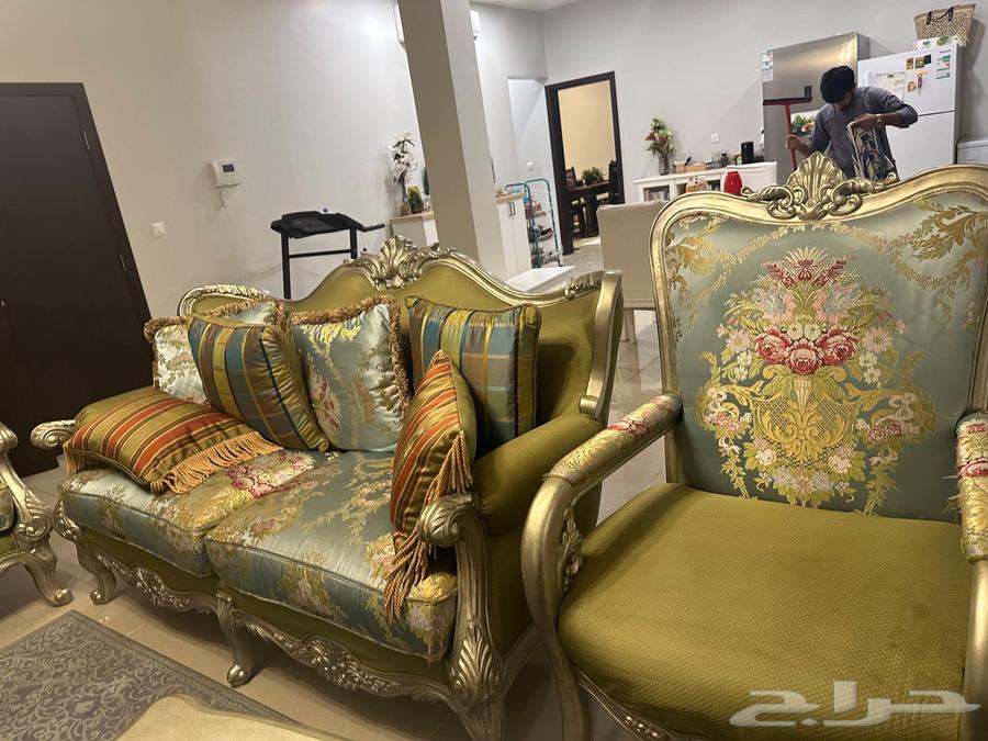 كنب عدد خمس قطع 2 مفرد كبير وثنين ثنائي وواحد طويل64249424953859111