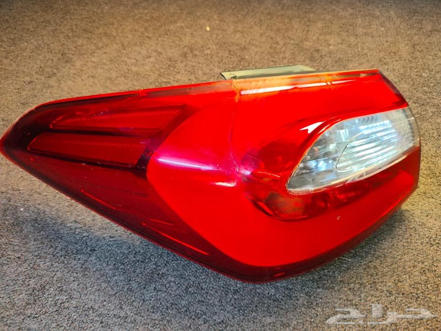 اسطب سيراتو 2014 - 2016 ليد ركن يسار اصلي وكالة64418917948673111