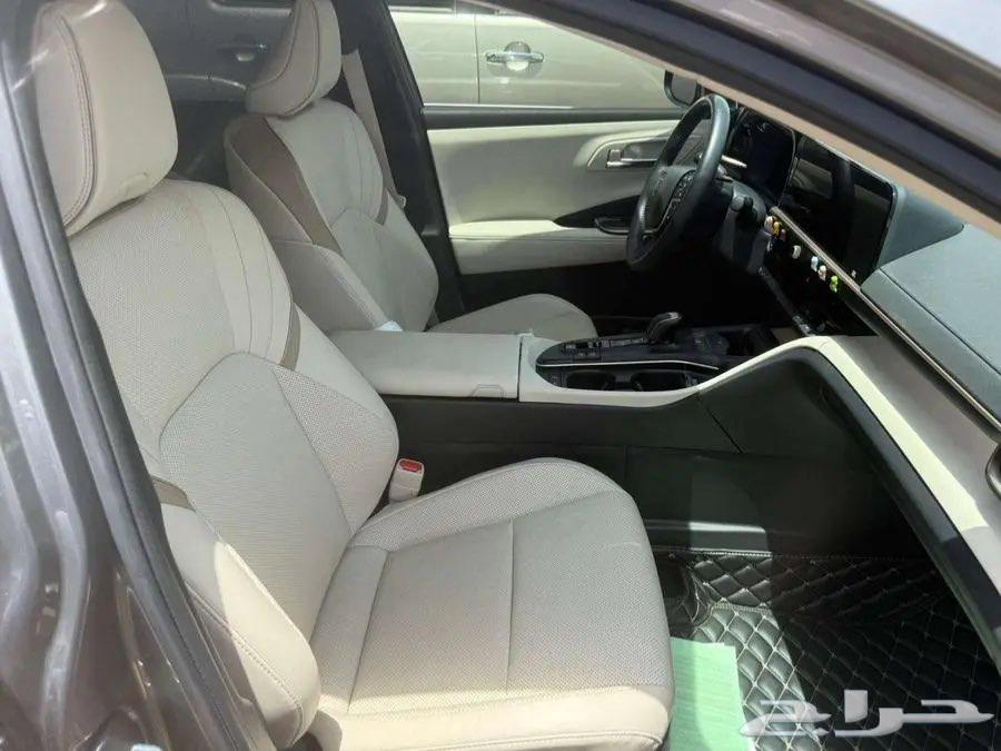 كراون بريميوم 202364419508701569111