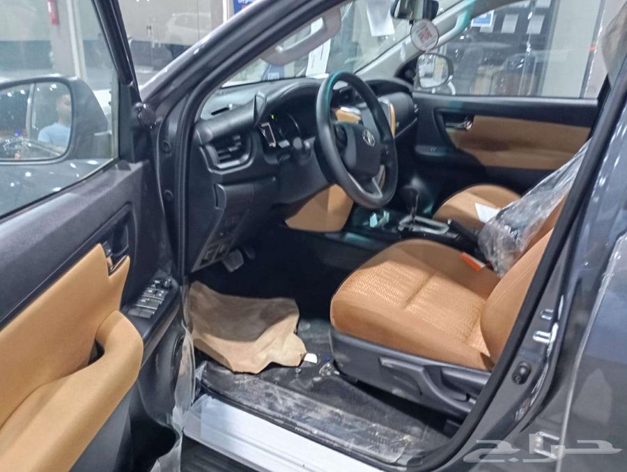 تويوتا فورتشنر GX2 4X4 بنزين. 2025 دبل64413003352963112