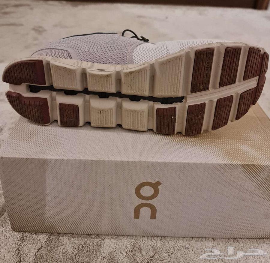 للبيع جزمه QC صناعه فيتنام64255675417859114