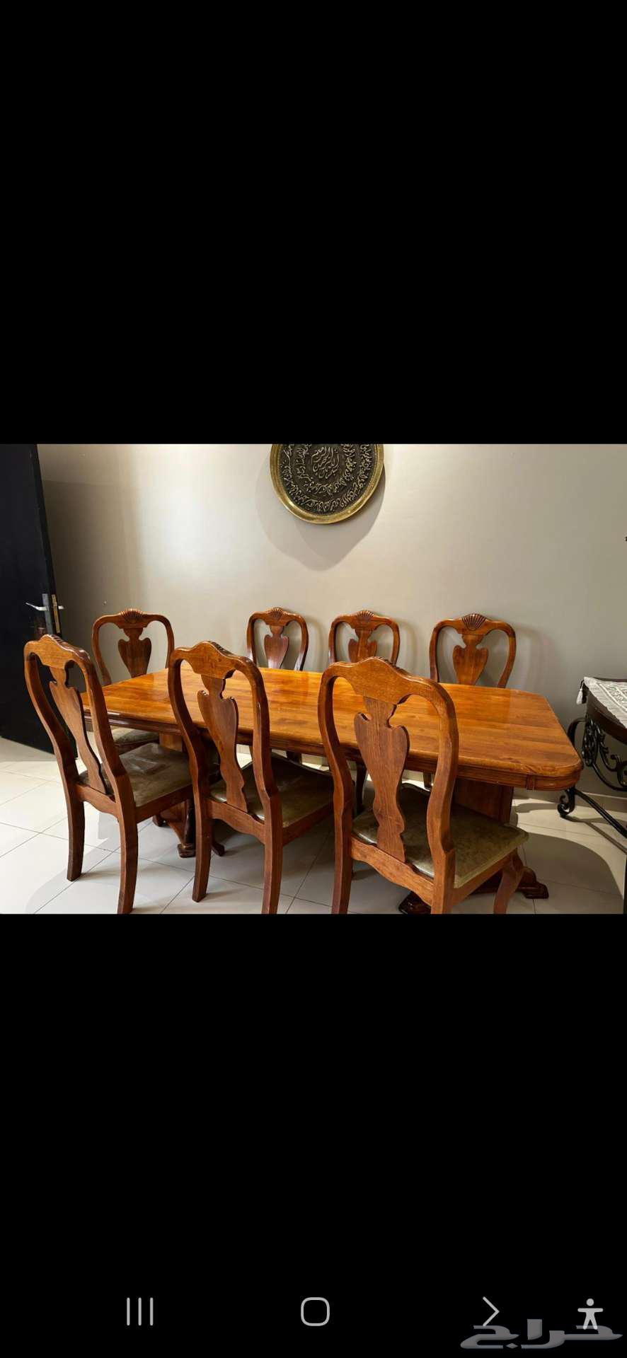 طاولة طعام مع 7 كراسي64265318111234110