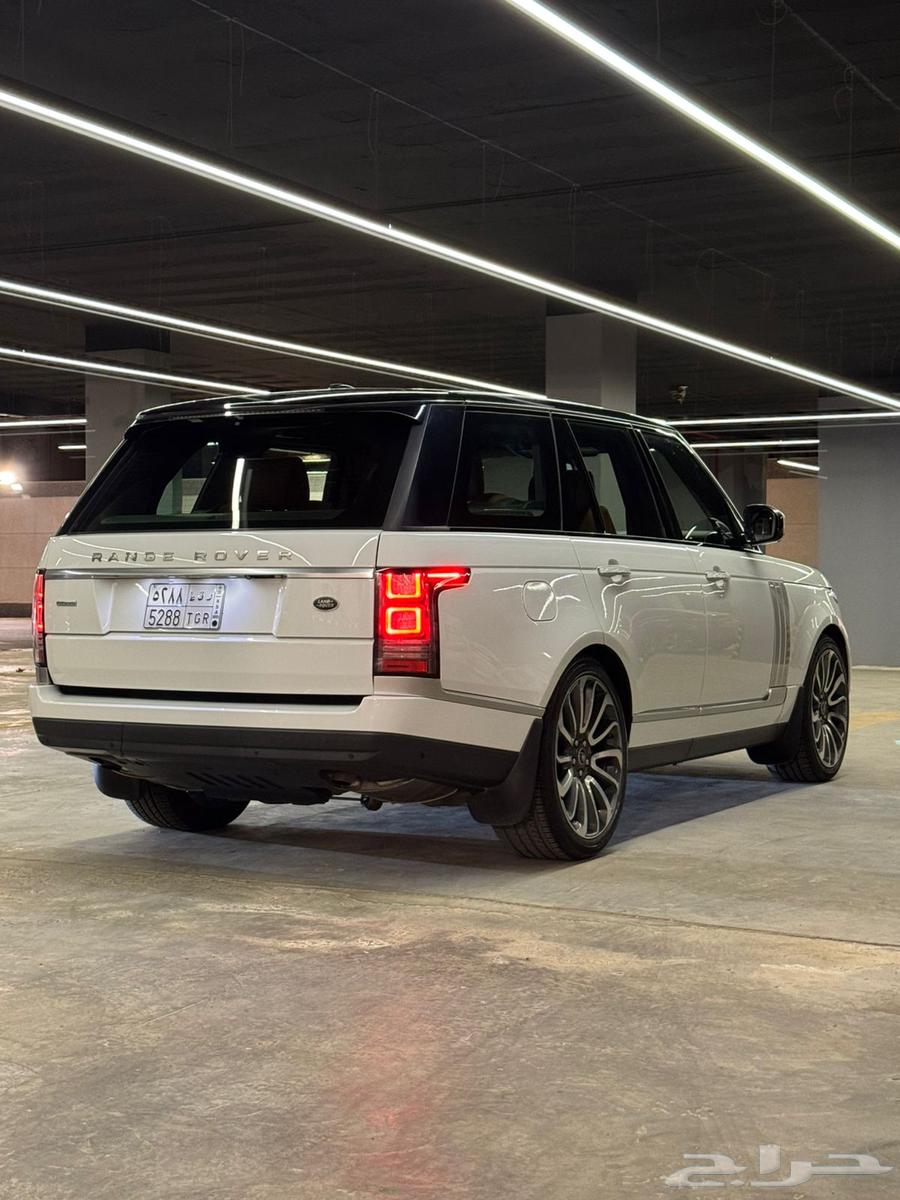 رنج روفر اوتوبيقرافي 201564421472057858113