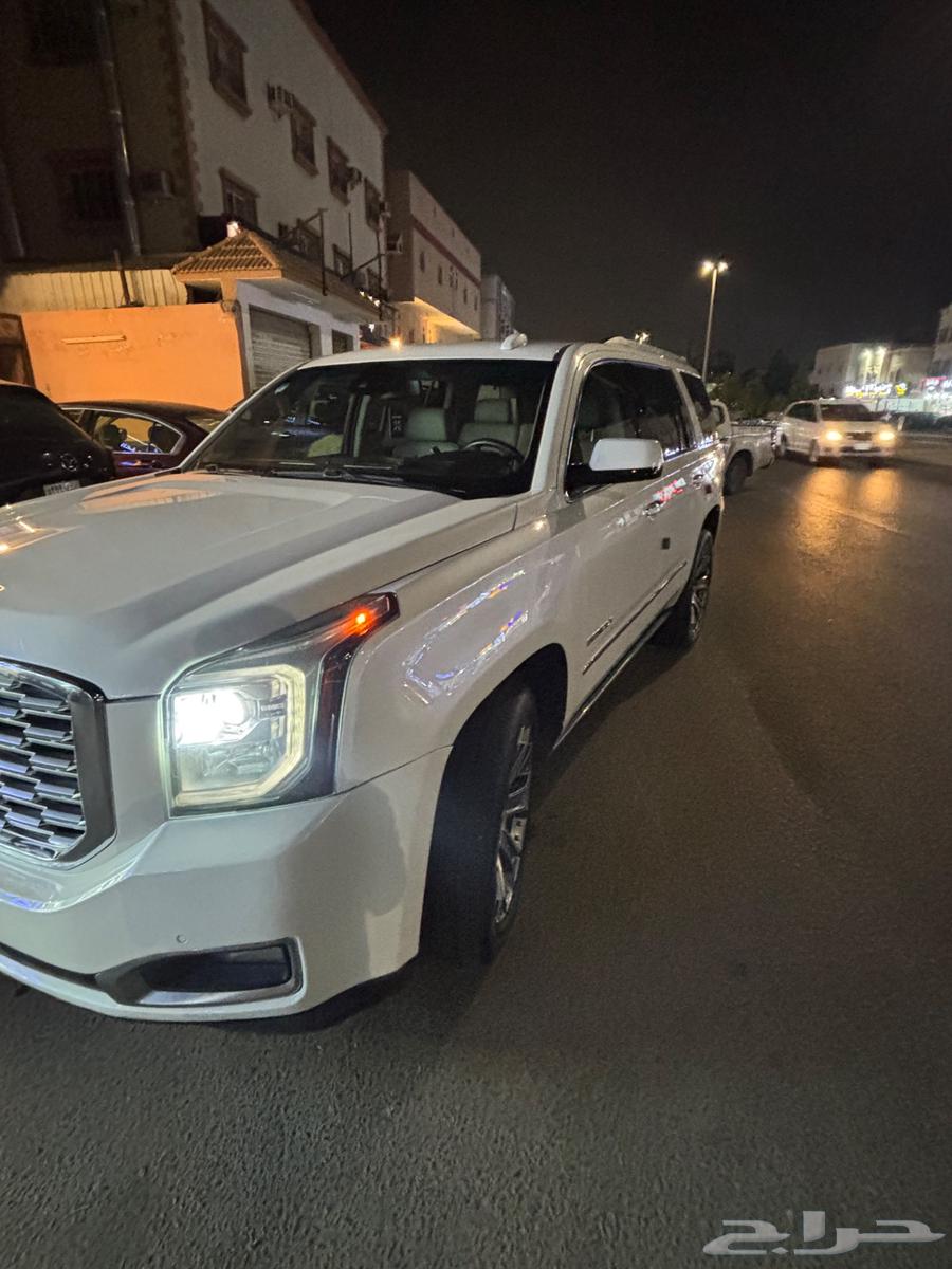 2015 Yukon Denali short clean very good condition from owner64427142824963113